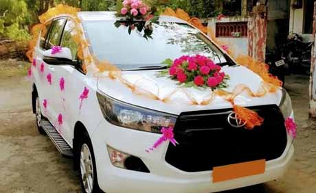 Toyota SUV Innova Crysta Hire For Wedding